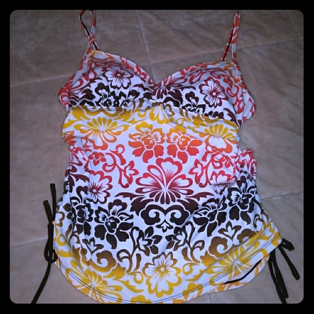 Swim Suit Top ☀️